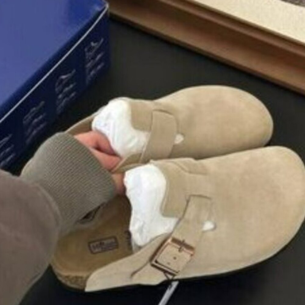 🛍🛍🛍 Birkenstock Boston Soft Footbed Suede Taupe Shoes 🛍🛍🛍 - Picture 2 of 6